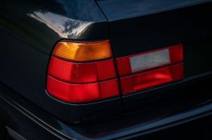 BMW M5 Touring 1992 года  (EU)